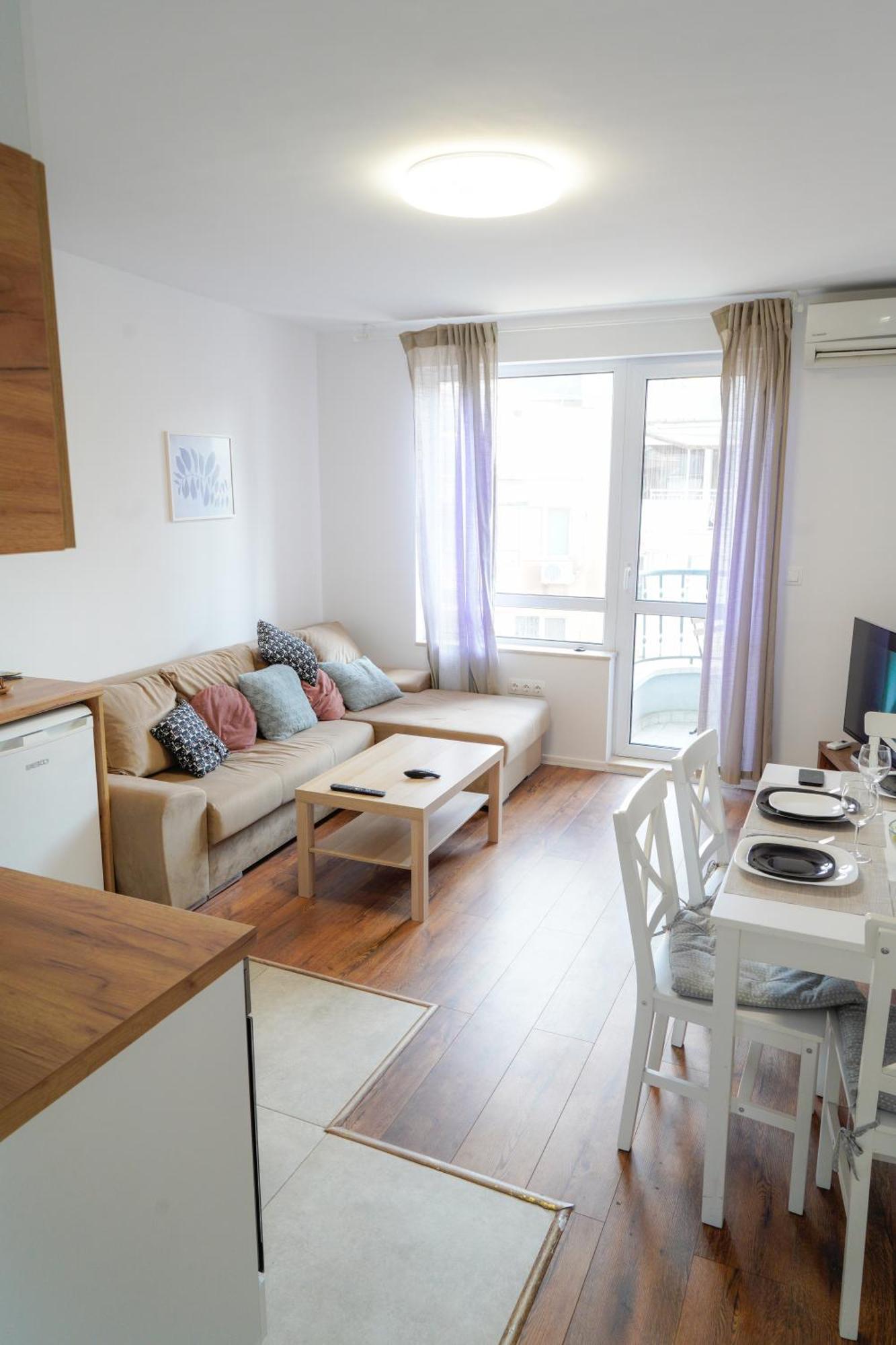 Central Cosy, Fully Renovated 2Bd Near The Cathedral Varna Eksteriør bilde