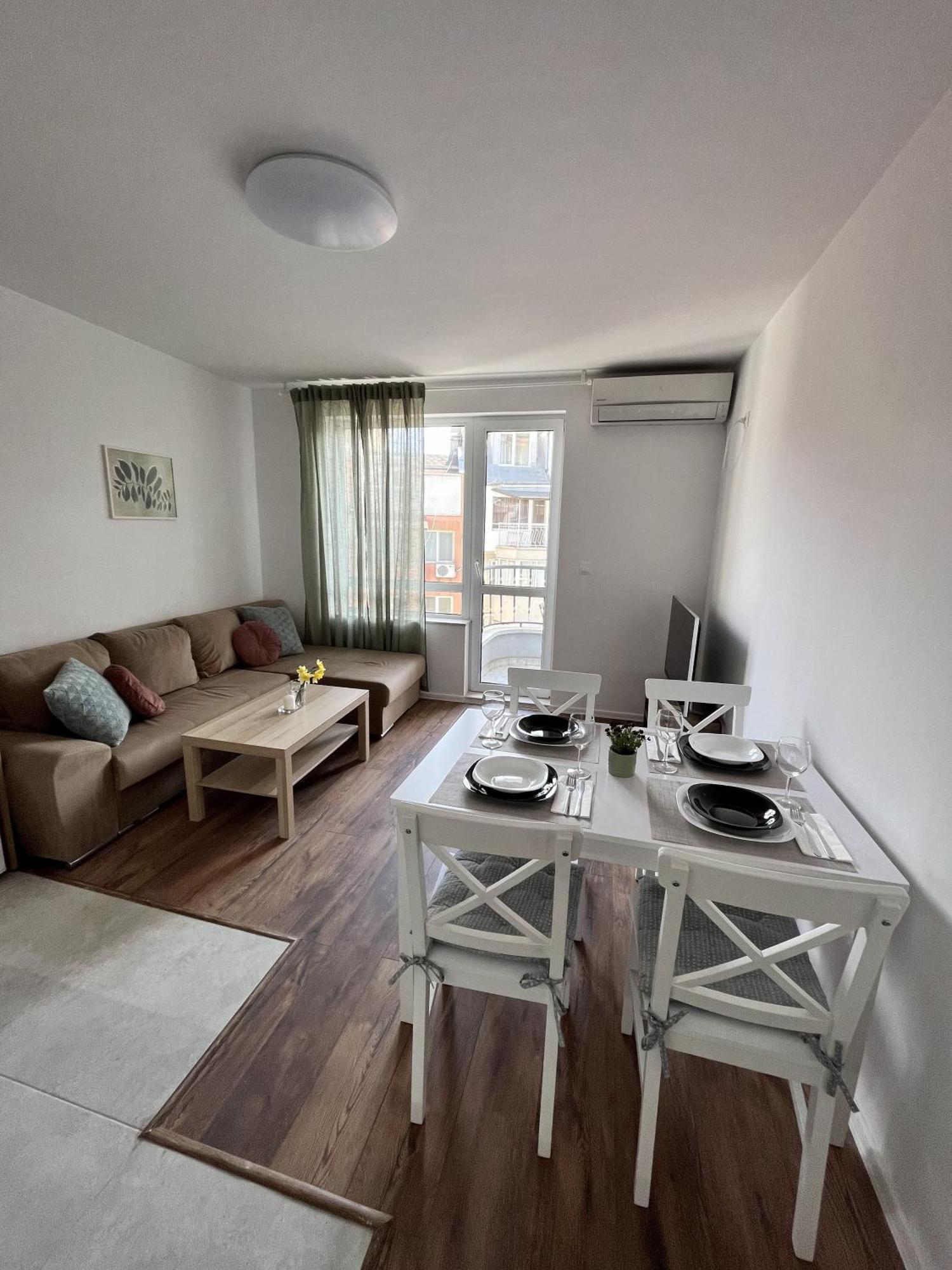 Central Cosy, Fully Renovated 2Bd Near The Cathedral Varna Eksteriør bilde