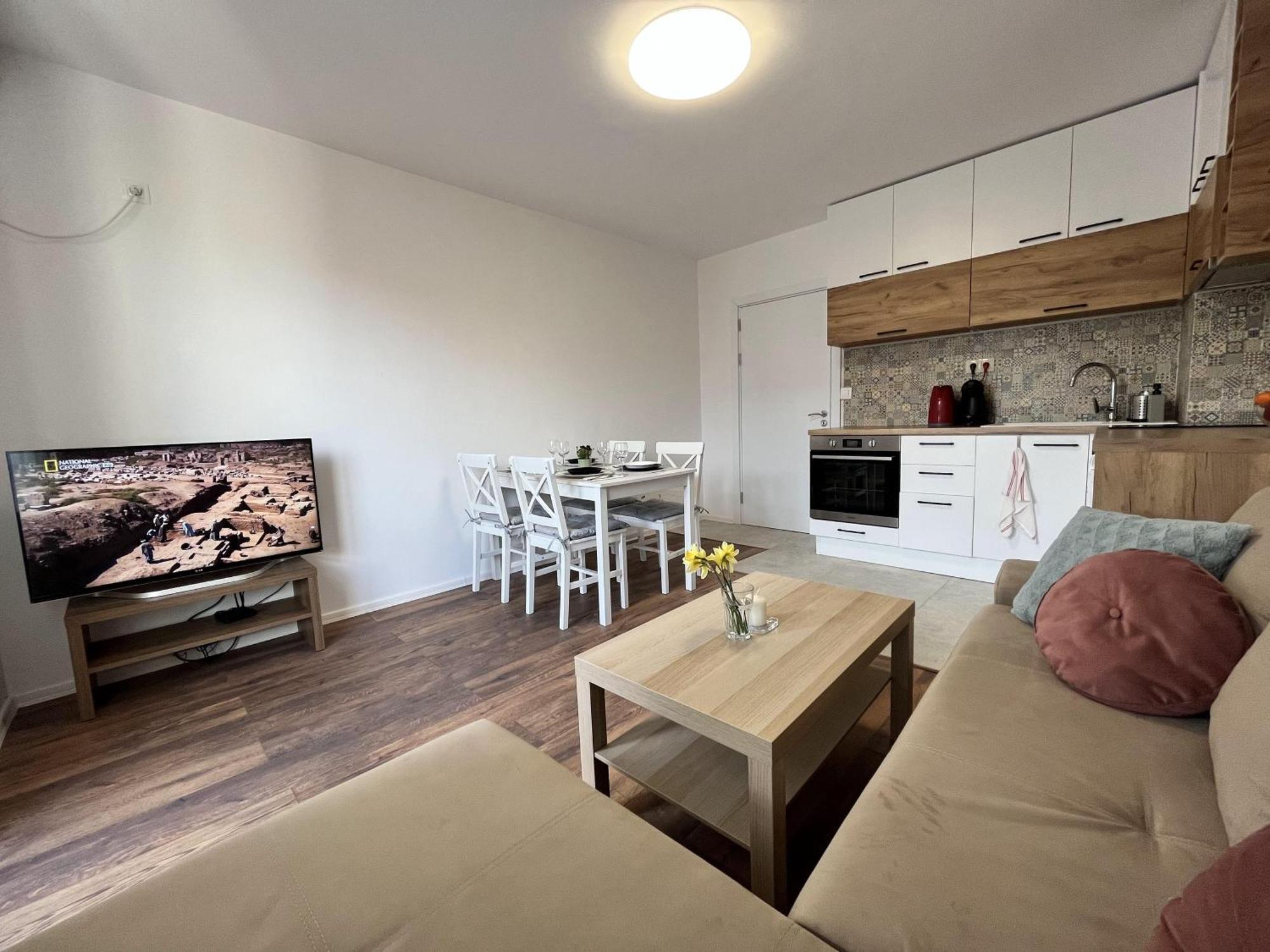 Central Cosy, Fully Renovated 2Bd Near The Cathedral Varna Eksteriør bilde